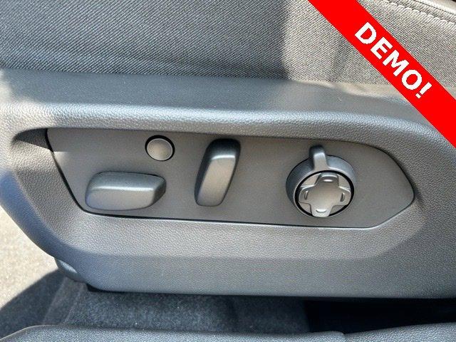 2024 Buick Envision Vehicle Photo in JACKSON, MI 49202-1834