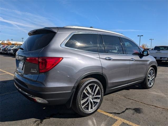 2018 Honda Pilot Vehicle Photo in AURORA, CO 80012-4011