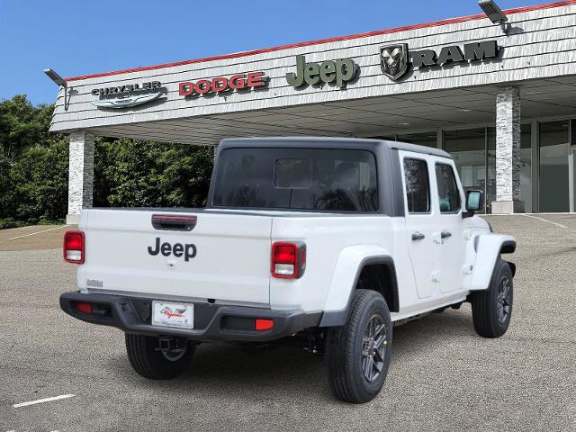 2024 Jeep Gladiator Vehicle Photo in Ennis, TX 75119-5114