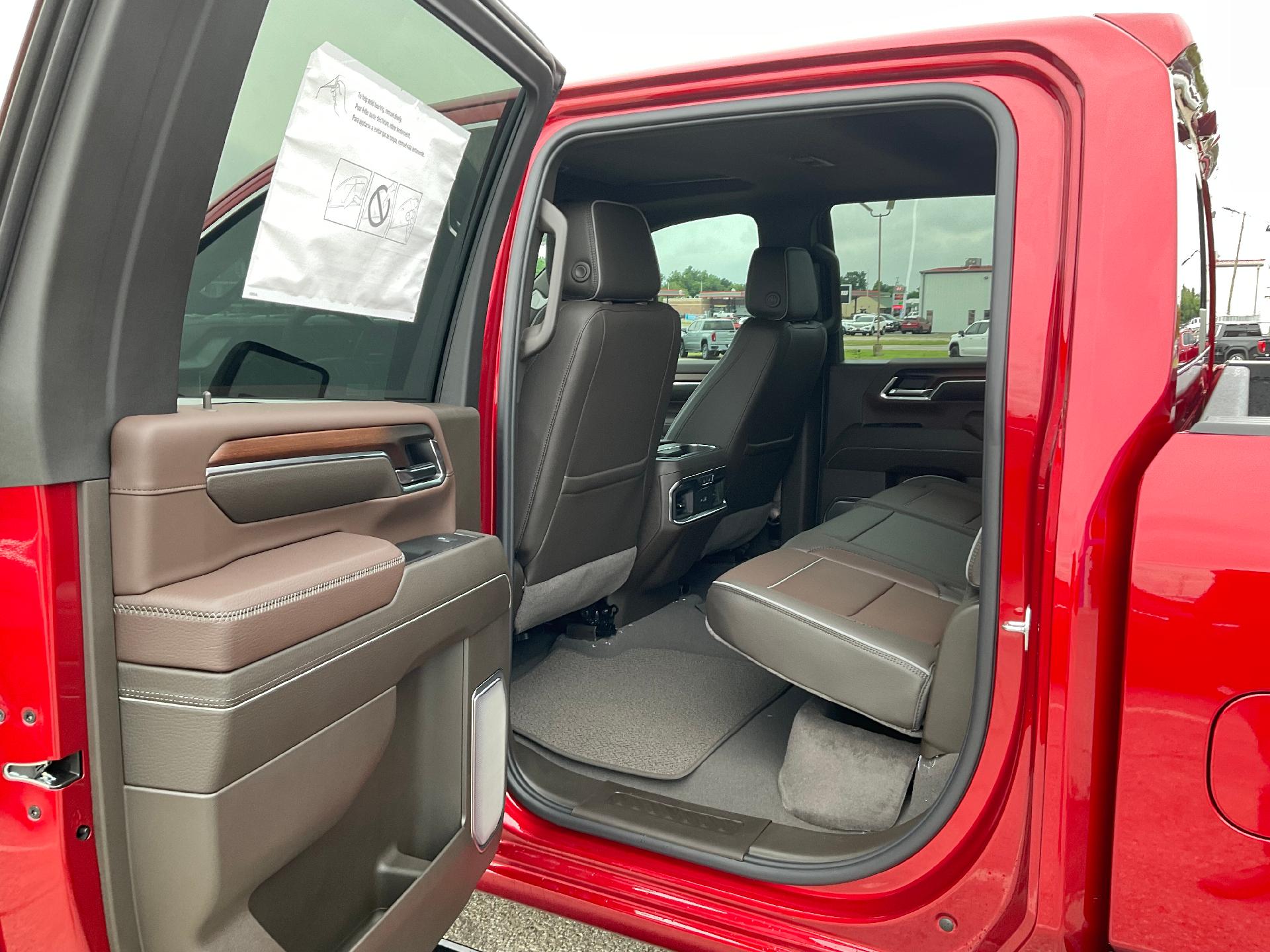 2024 GMC Sierra 2500 HD Vehicle Photo in PONCA CITY, OK 74601-1036