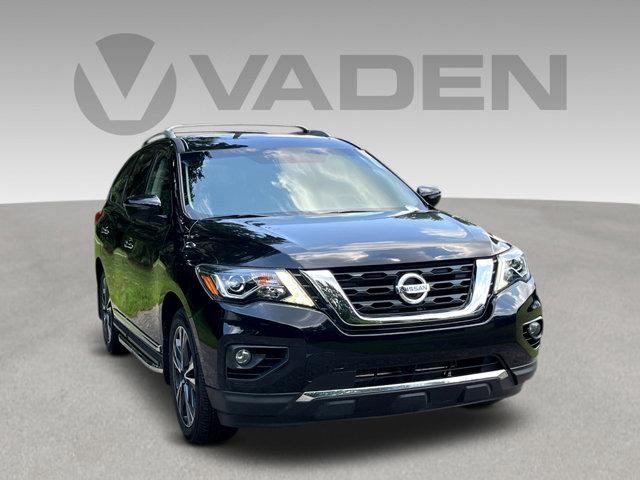 2018 Nissan Pathfinder Vehicle Photo in Savannah, GA 31419