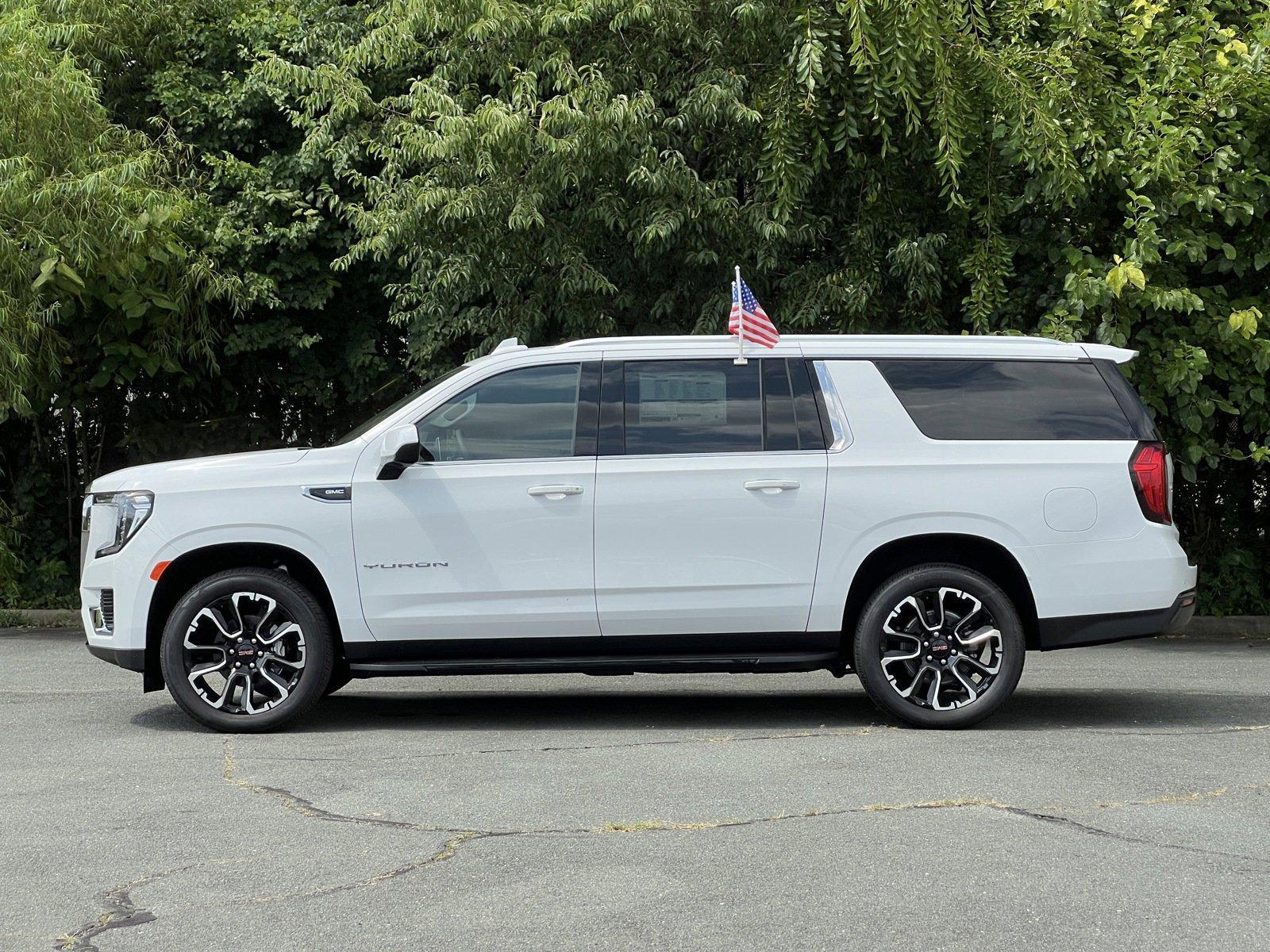 2024 GMC Yukon XL Vehicle Photo in MONROE, NC 28110-8431