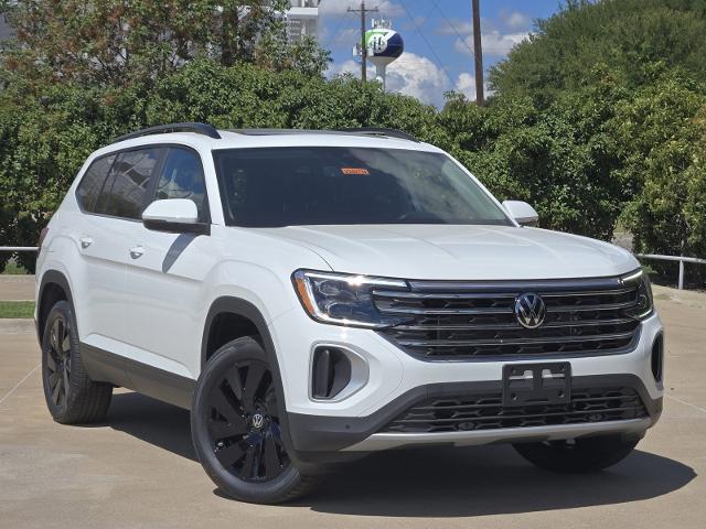 2024 Volkswagen Atlas Vehicle Photo in WEATHERFORD, TX 76087