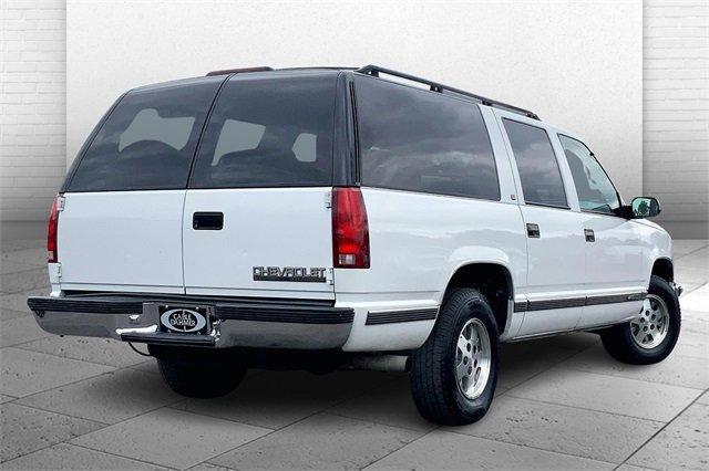 1994 Chevrolet Suburban Vehicle Photo in KANSAS CITY, MO 64114-4502