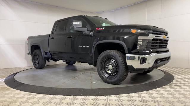 2024 Chevrolet Silverado 2500 HD Vehicle Photo in JOLIET, IL 60435-8135