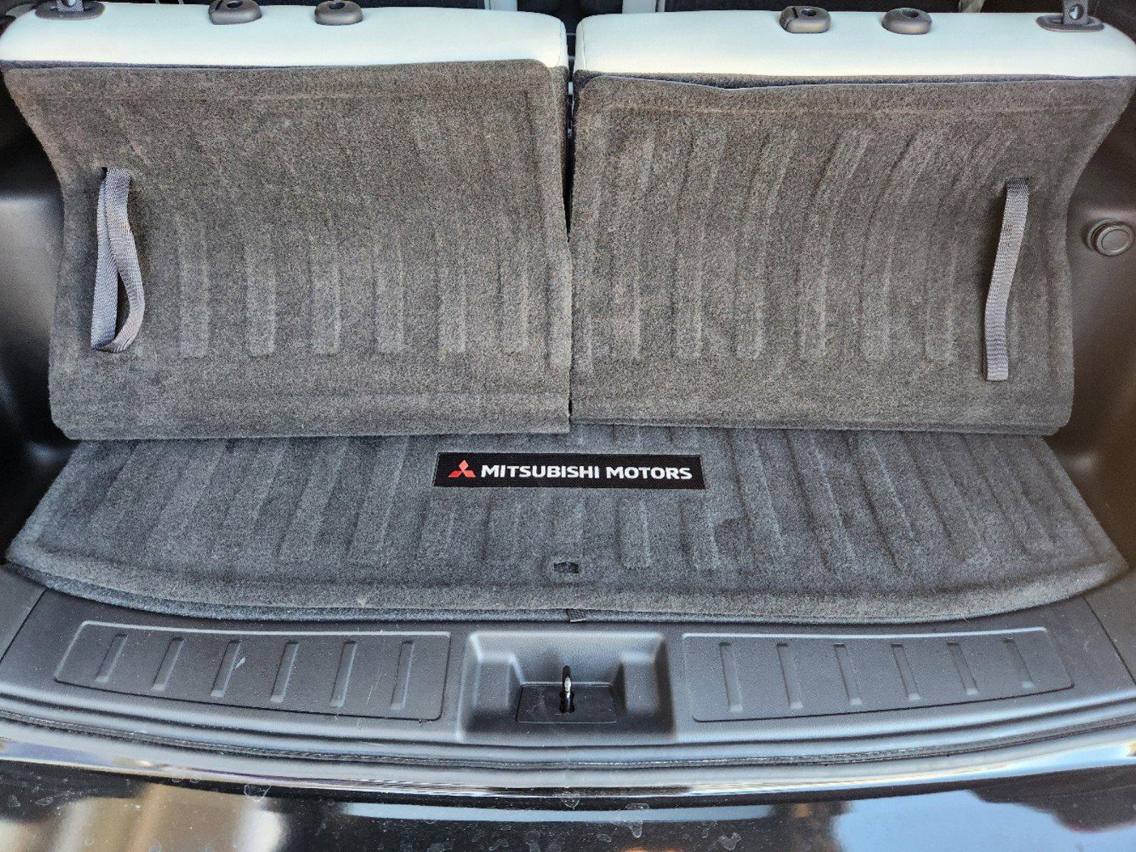 2022 Mitsubishi Outlander Vehicle Photo in MCKINNEY, TX 75070