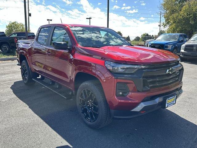 2024 Chevrolet Colorado Vehicle Photo in GREELEY, CO 80634-4125