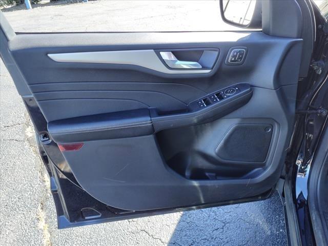 2021 Ford Escape Vehicle Photo in Saint Charles, IL 60174