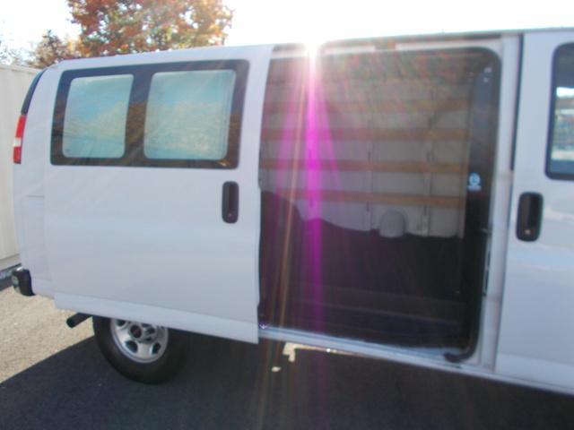 2021 GMC Savana Cargo 2500 Vehicle Photo in LOWELL, MA 01852-4336