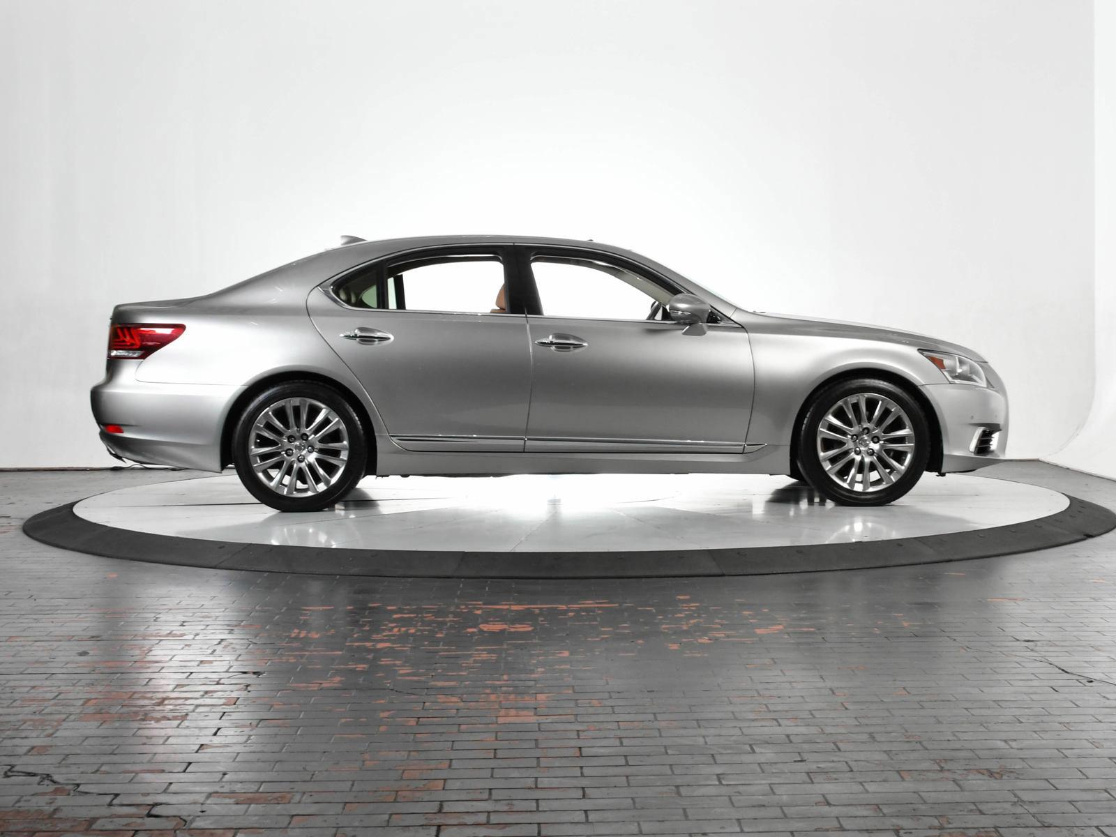 2017 Lexus LS 460 Vehicle Photo in DALLAS, TX 75235