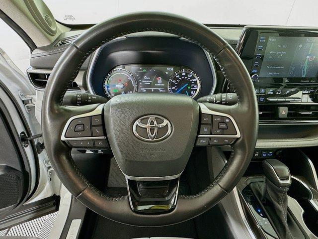 2022 Toyota Highlander Vehicle Photo in Flemington, NJ 08822