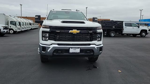 2024 Chevrolet Silverado 3500 HD CC Vehicle Photo in JOLIET, IL 60435-8135