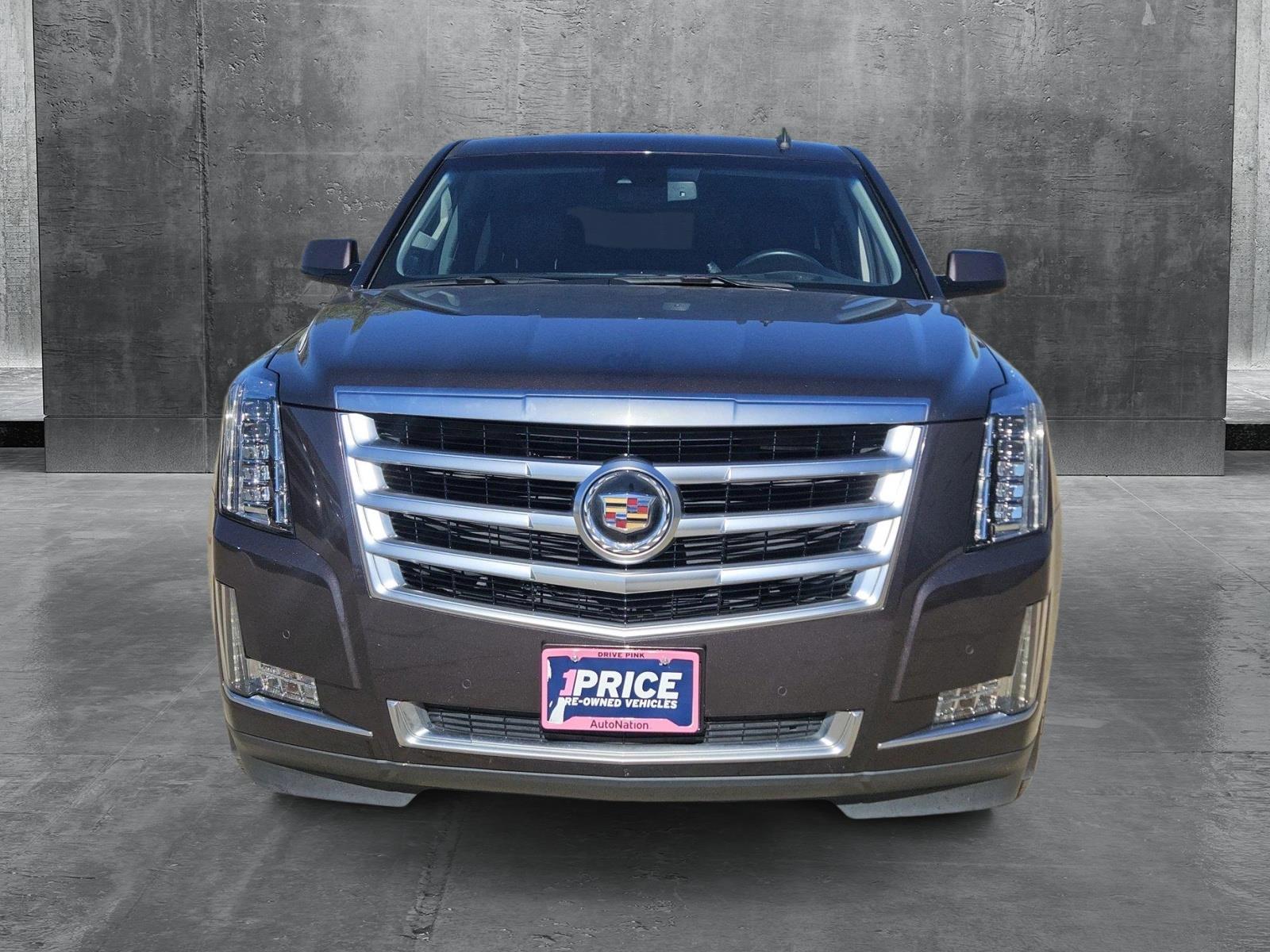 2015 Cadillac Escalade Vehicle Photo in NORTH RICHLAND HILLS, TX 76180-7199