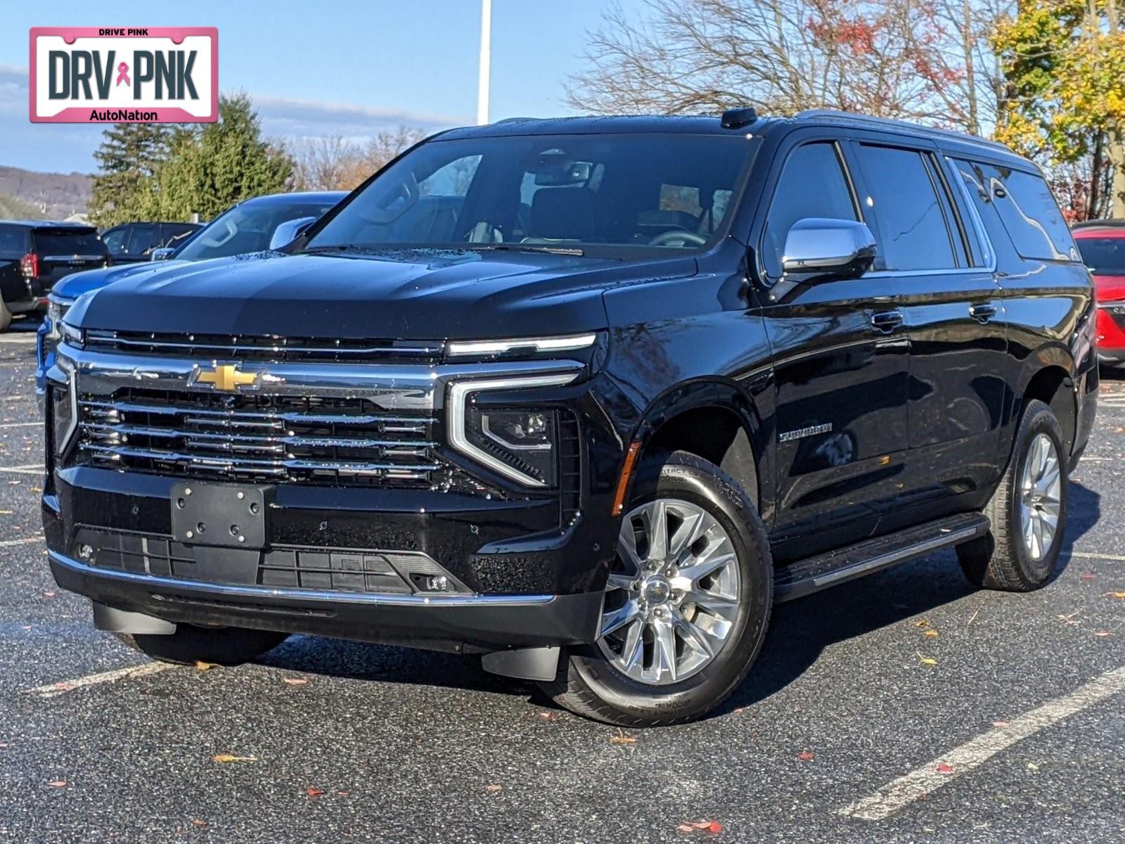 2025 Chevrolet Suburban Vehicle Photo in TIMONIUM, MD 21093-2300