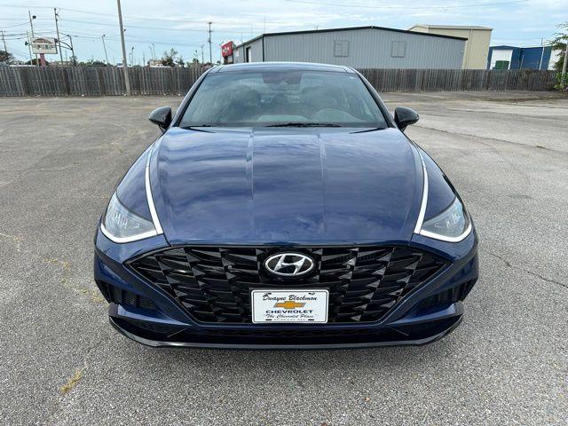 2022 Hyundai SONATA Vehicle Photo in TUPELO, MS 38801-6508