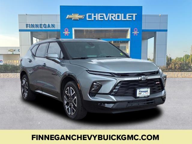 2025 Chevrolet Blazer Vehicle Photo in ROSENBERG, TX 77471-5675