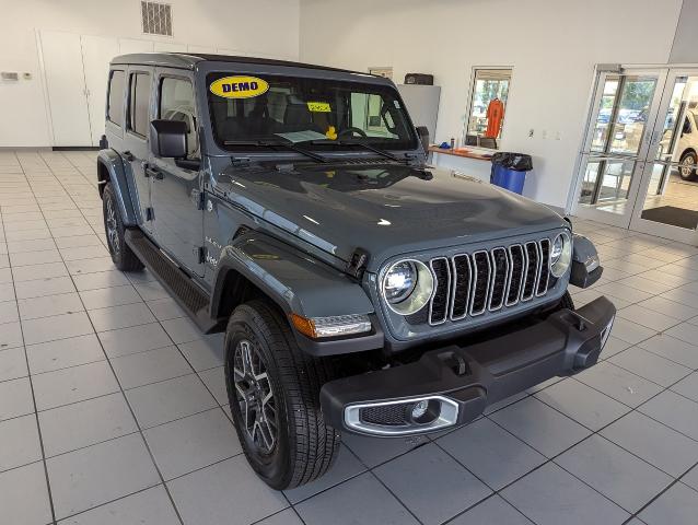 2024 Jeep Wrangler Vehicle Photo in Oshkosh, WI 54901