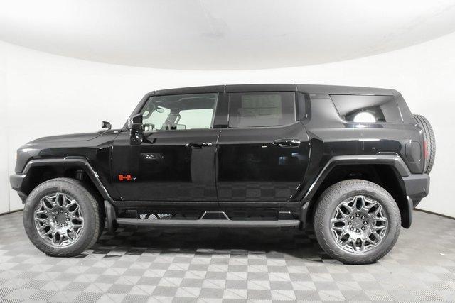 2024 GMC HUMMER EV SUV Vehicle Photo in PUYALLUP, WA 98371-4149