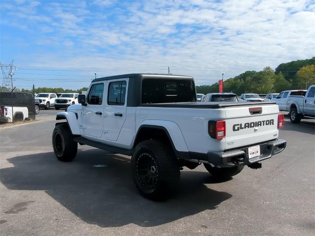 2022 Jeep Gladiator Vehicle Photo in ALBERTVILLE, AL 35950-0246