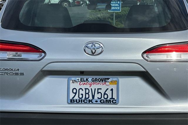 2023 Toyota Corolla Cross Vehicle Photo in ELK GROVE, CA 95757-8703