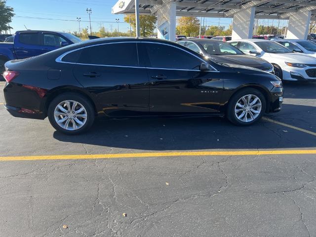 2021 Chevrolet Malibu Vehicle Photo in Plainfield, IL 60586