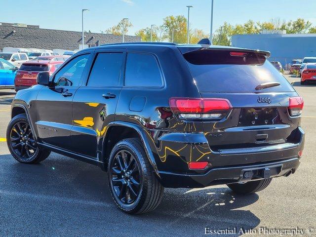 2017 Jeep Grand Cherokee Vehicle Photo in Plainfield, IL 60586