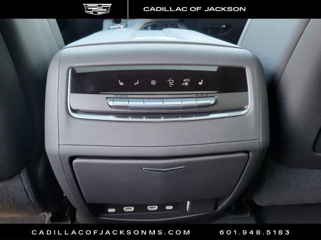 2021 Cadillac Escalade ESV Vehicle Photo in RIDGELAND, MS 39157-4406