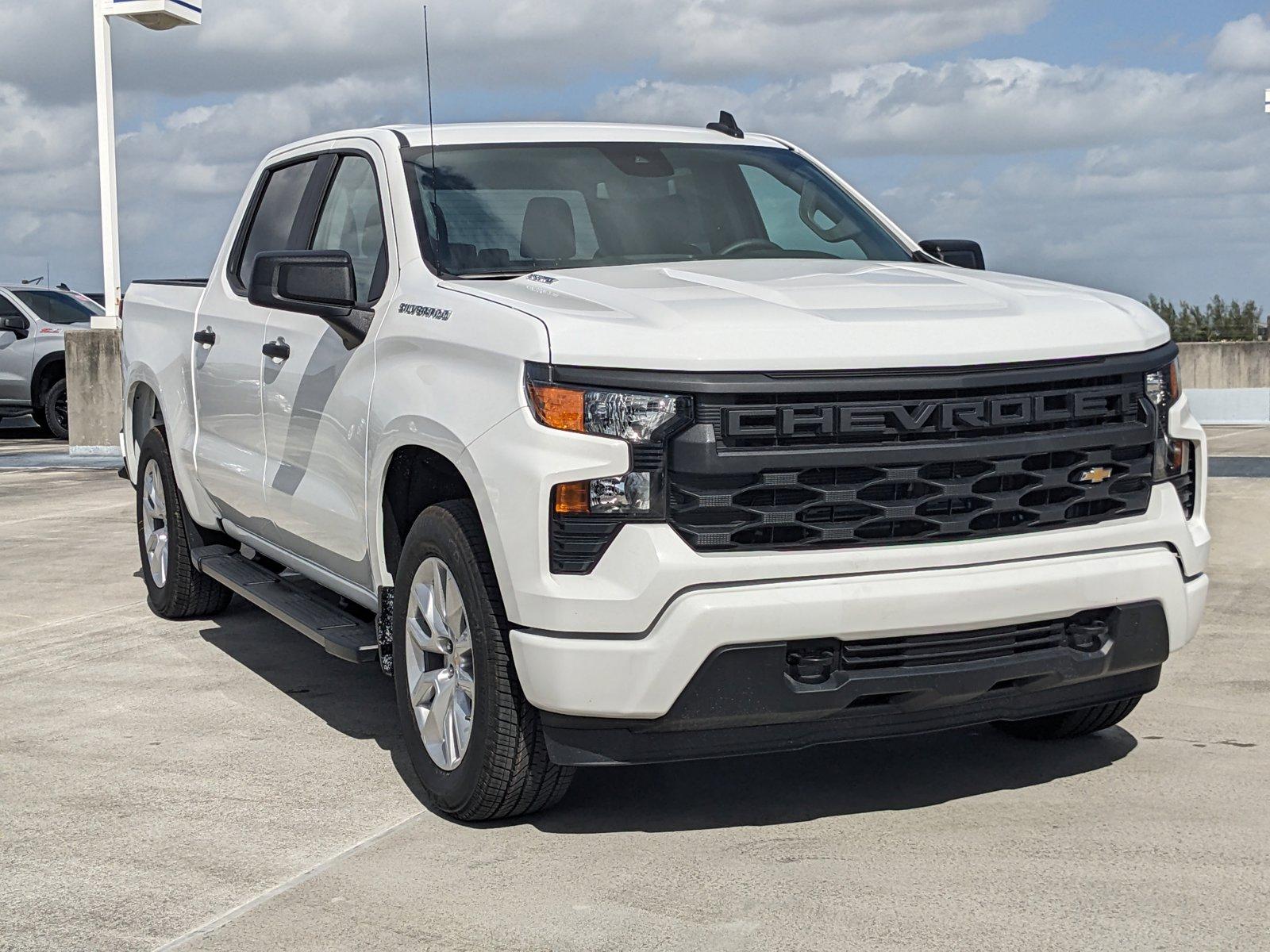 2025 Chevrolet Silverado 1500 Vehicle Photo in MIAMI, FL 33172-3015