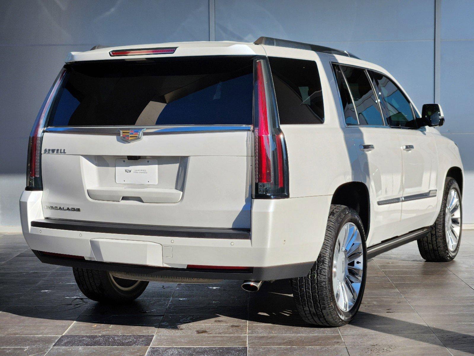 2020 Cadillac Escalade Vehicle Photo in HOUSTON, TX 77079-1502