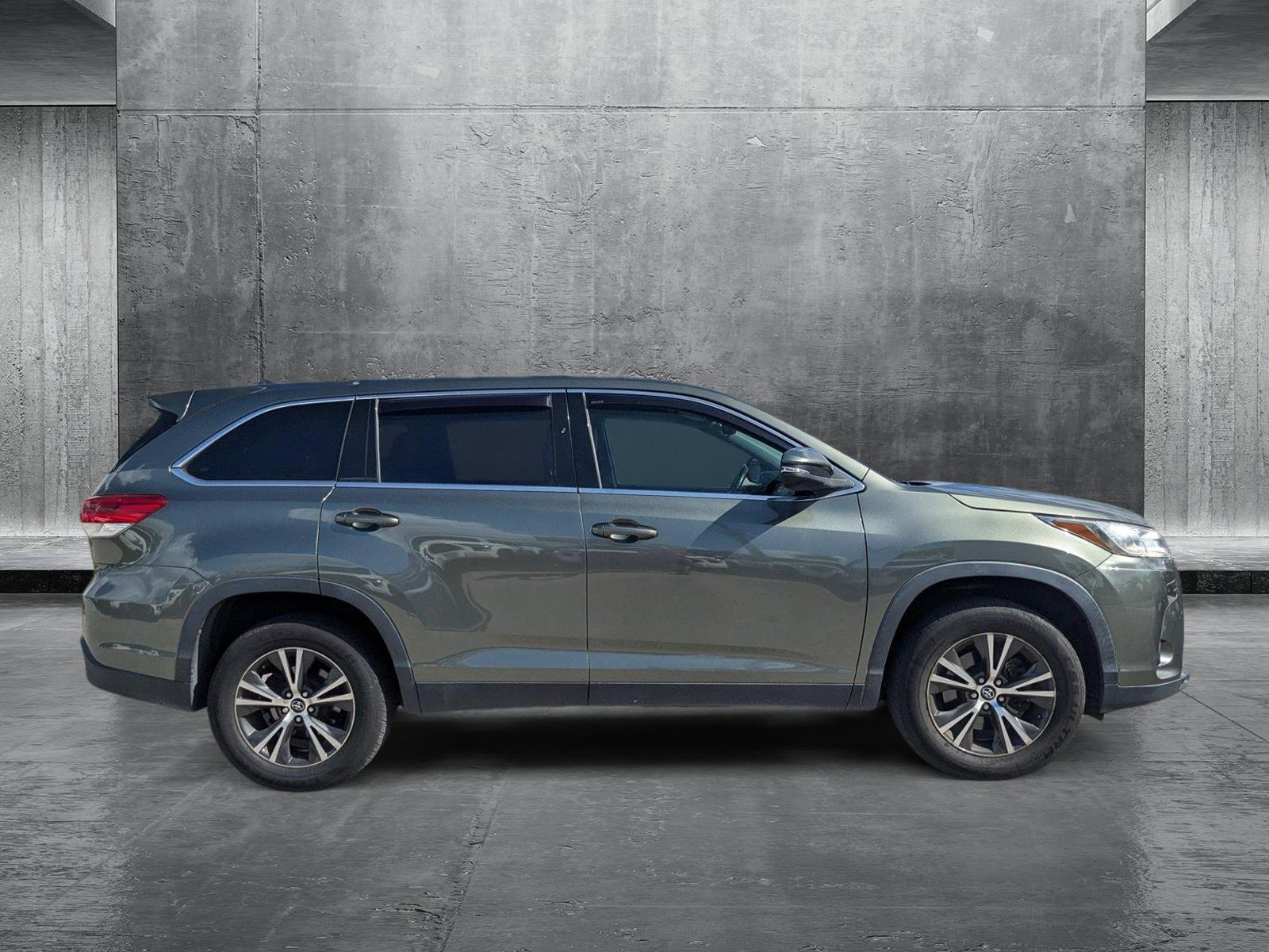 2019 Toyota Highlander Vehicle Photo in Winter Park, FL 32792