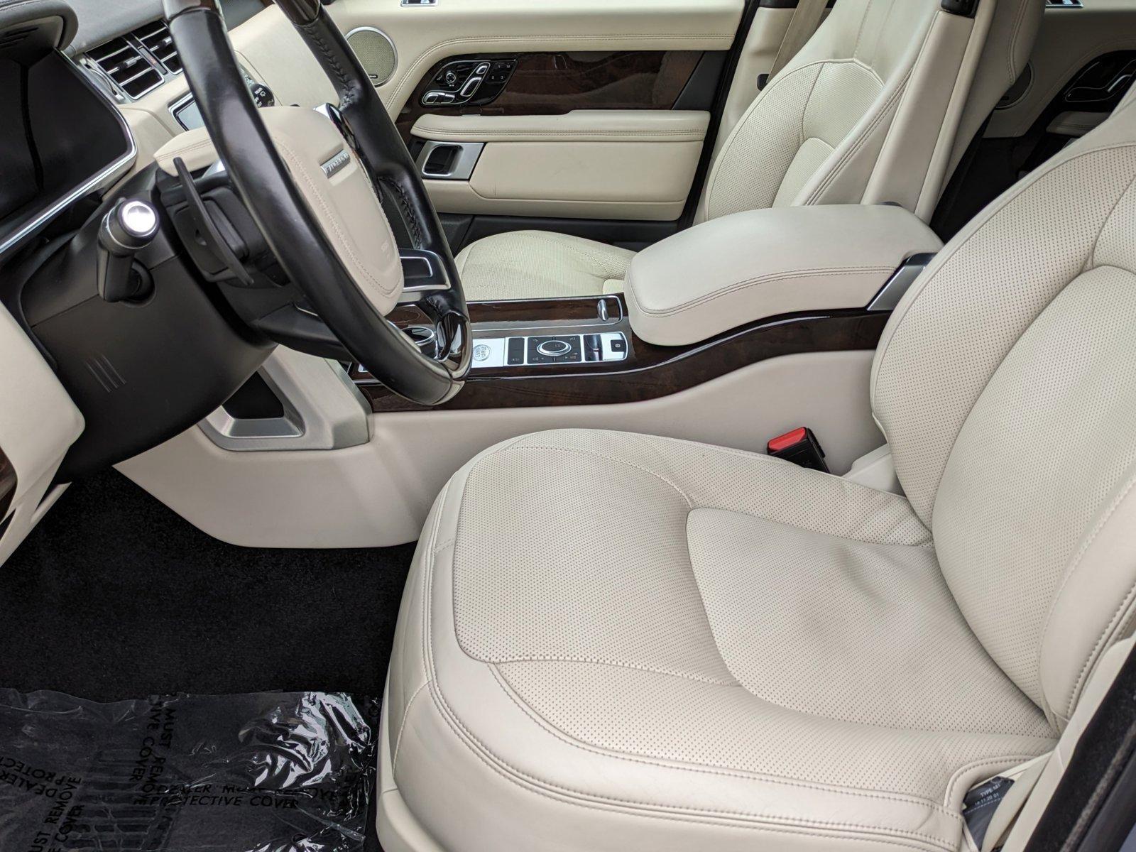 2021 Land Rover Range Rover Vehicle Photo in Bethesda, MD 20852