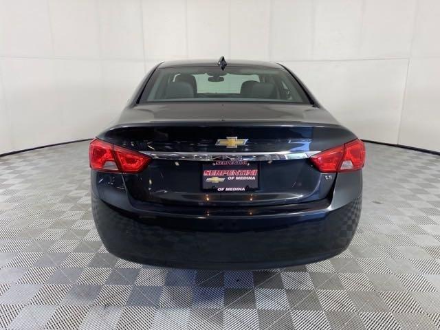 2015 Chevrolet Impala Vehicle Photo in MEDINA, OH 44256-9001