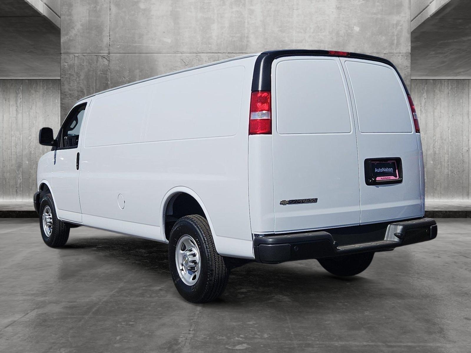 2024 Chevrolet Express Cargo 2500 Vehicle Photo in PEORIA, AZ 85382-3715