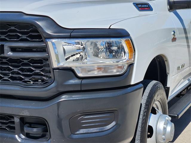 2020 Ram 3500 Chassis Cab Vehicle Photo in GAINESVILLE, TX 76240-2013