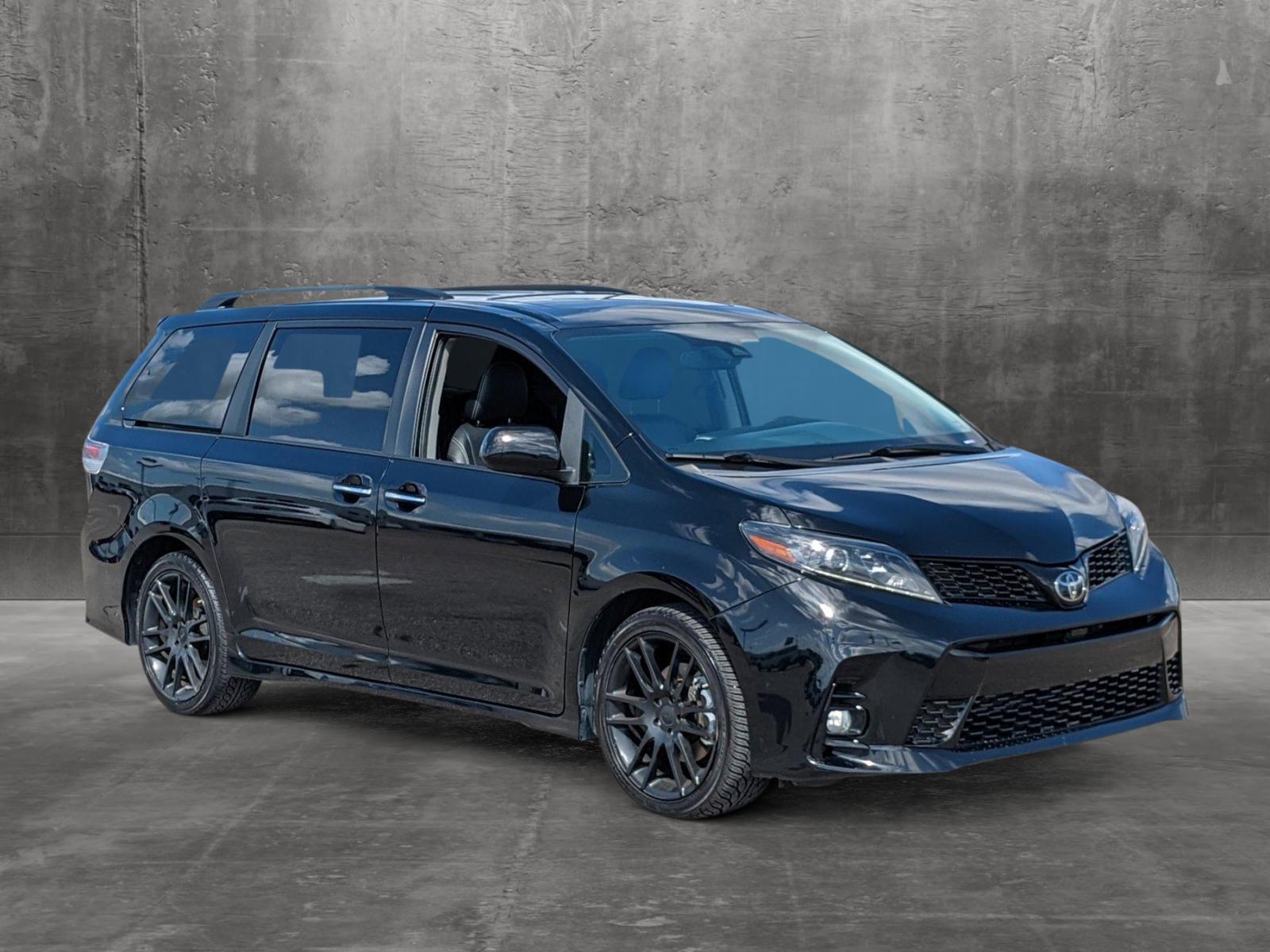 2020 Toyota Sienna Vehicle Photo in ORLANDO, FL 32808-7998