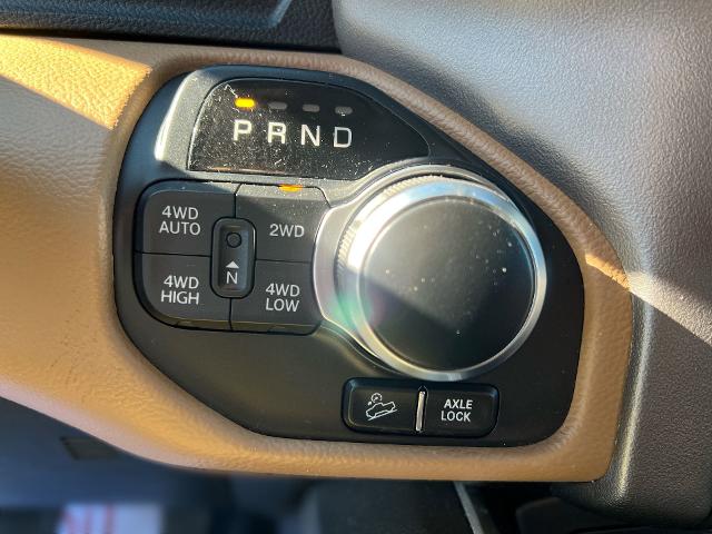 2019 Ram 1500 Vehicle Photo in MASSENA, NY 13662-2255