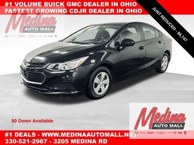 2017 Chevrolet Cruze Vehicle Photo in MEDINA, OH 44256-9631