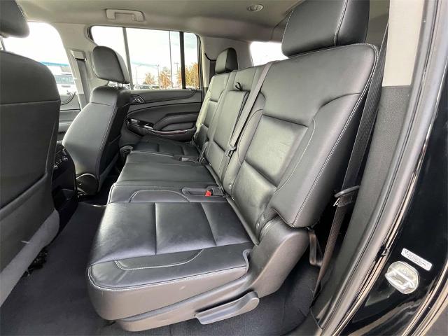 2020 Chevrolet Suburban Vehicle Photo in ALCOA, TN 37701-3235