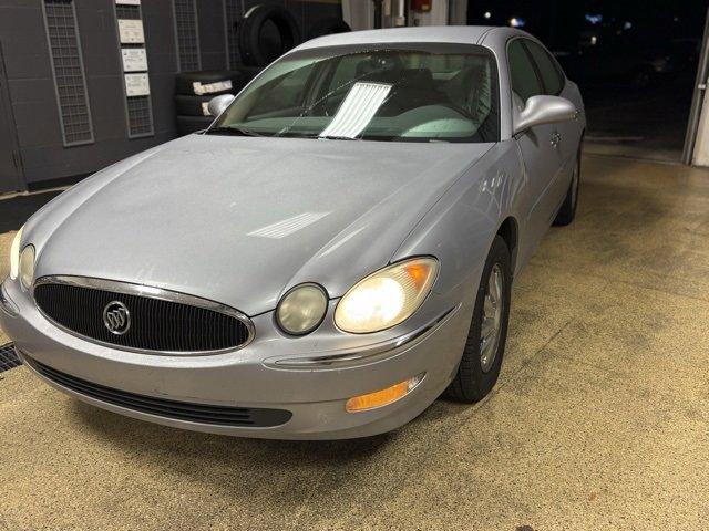 Used 2006 Buick LaCrosse CXL with VIN 2G4WD582161230186 for sale in Muncie, IN