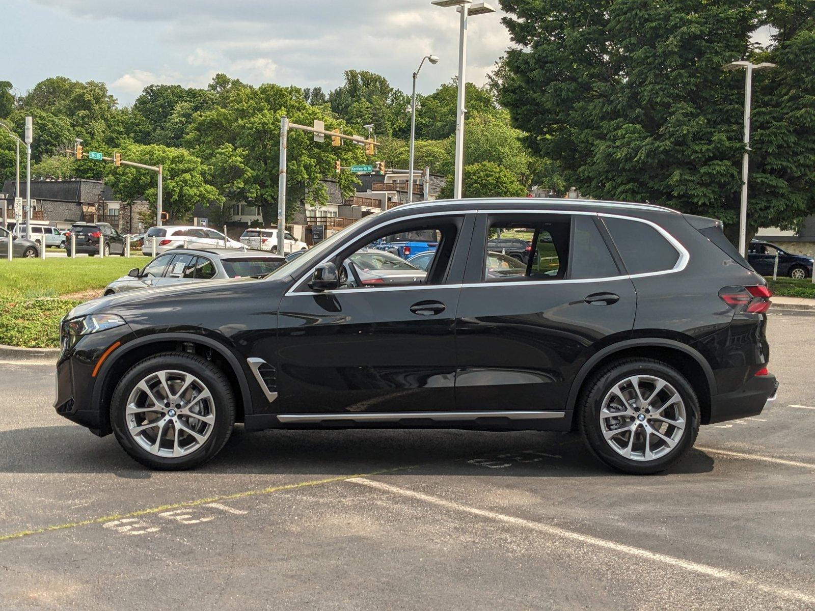 2024 BMW X5 xDrive40i Vehicle Photo in Towson, MD 21204