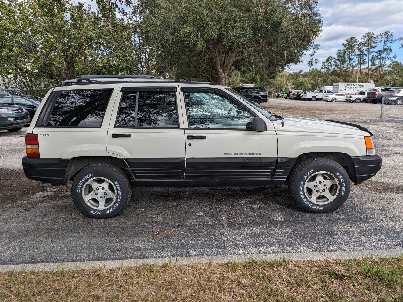 1997 Jeep Grand Cherokee Vehicle Photo in Jacksonville, FL 32244