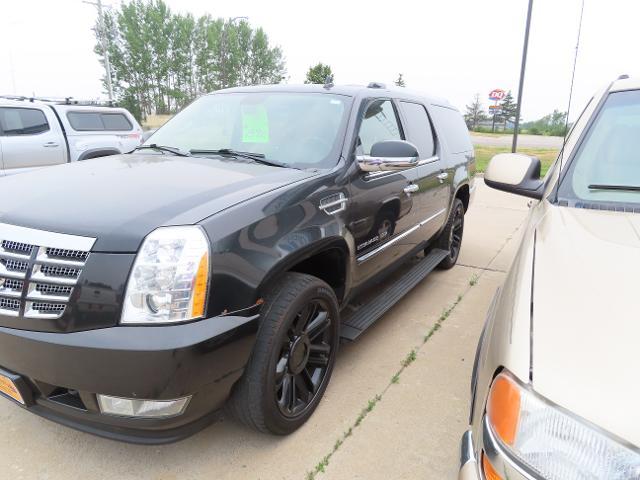 Used 2011 Cadillac Escalade ESV Premium with VIN 1GYS4JEF5BR199894 for sale in Warroad, Minnesota