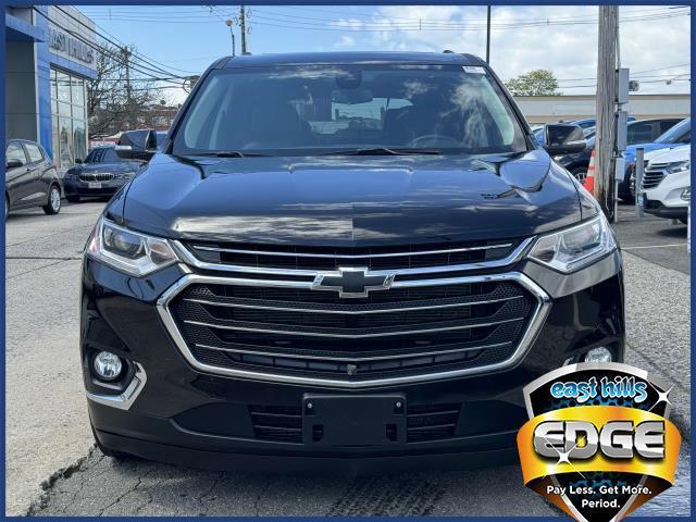 Used 2021 Chevrolet Traverse 3LT with VIN 1GNEVHKW9MJ167228 for sale in Freeport, NY