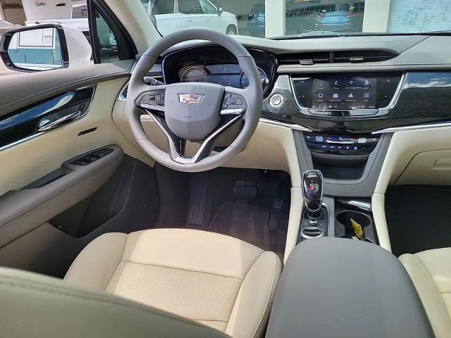 2021 Cadillac XT6 Vehicle Photo in POMPANO BEACH, FL 33064-7091