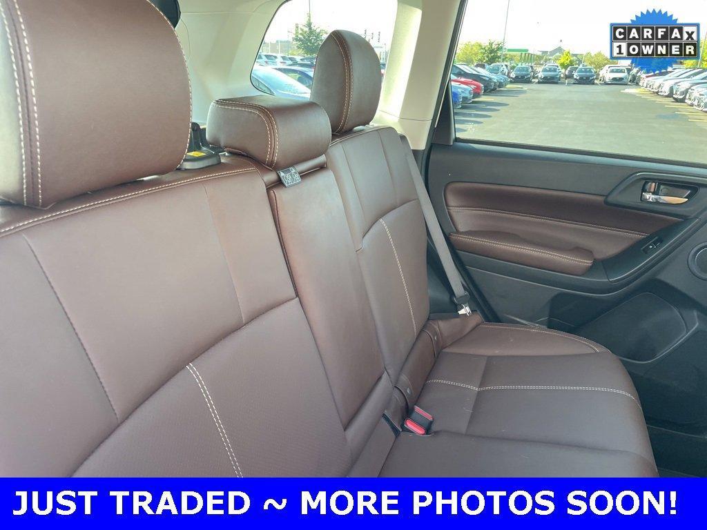 2018 Subaru Forester Vehicle Photo in Saint Charles, IL 60174