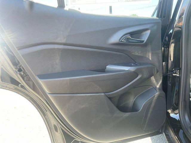 2025 Chevrolet Trax Vehicle Photo in GREELEY, CO 80634-4125