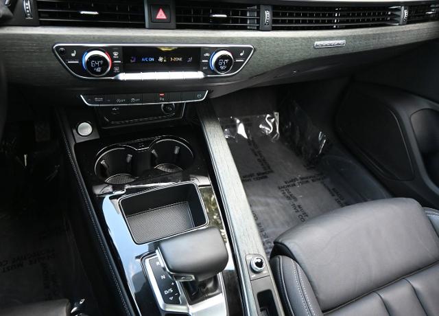 2020 Audi A4 Sedan Vehicle Photo in NORWOOD, MA 02062-5222