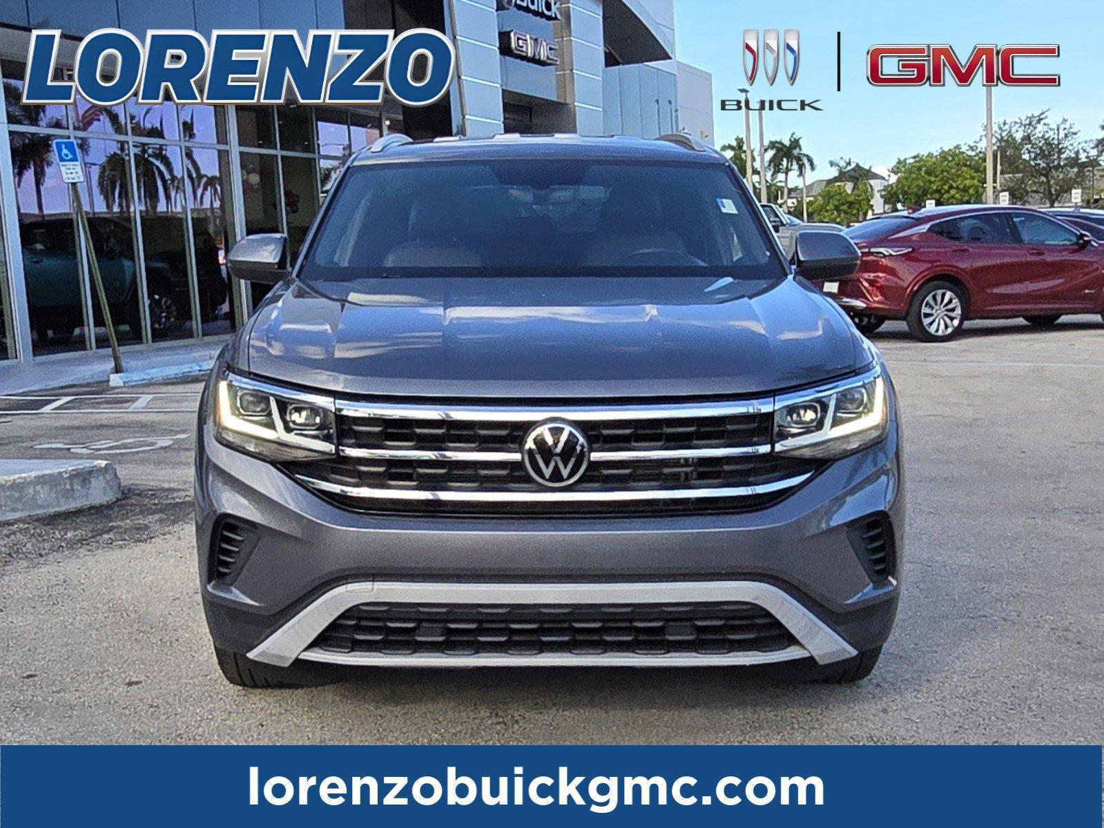 Used 2022 Volkswagen Atlas Cross Sport SE with VIN 1V2LC2CA6NC207422 for sale in Homestead, FL