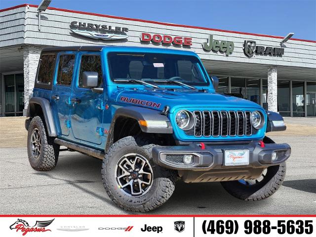 2024 Jeep Wrangler Vehicle Photo in Ennis, TX 75119-5114