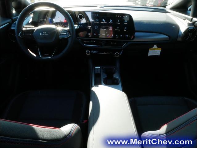 2025 Chevrolet Equinox EV Vehicle Photo in MAPLEWOOD, MN 55119-4794